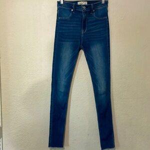 Abercrombie and Fitch Jean women’s legging high rise size 26